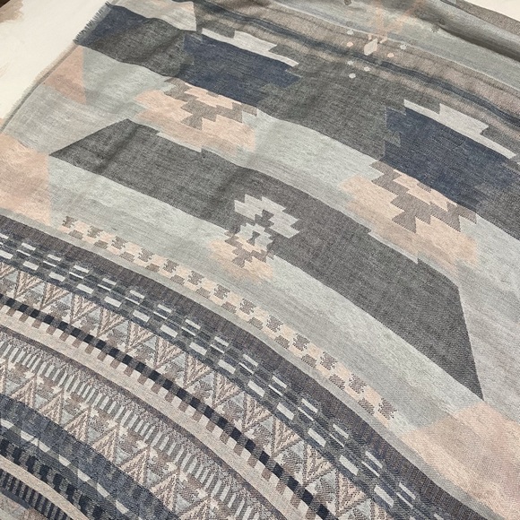 Dynamite Abstract Scarf - Picture 5 of 6